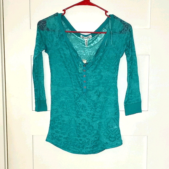 Aeropostale Tops - NWT SZ XS AEROPOSTALE 3/4 sleeve